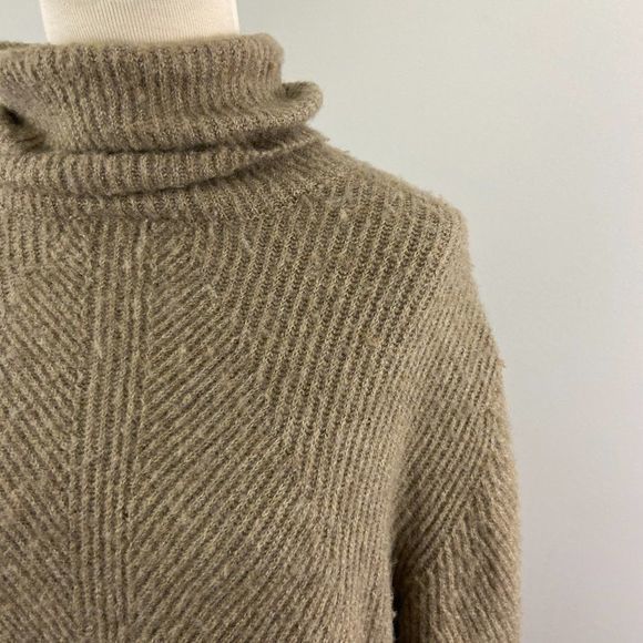 NWT SWEET ROMEO Tan Turtle Neck‎ Sweater (M) - Picture 3 of 7